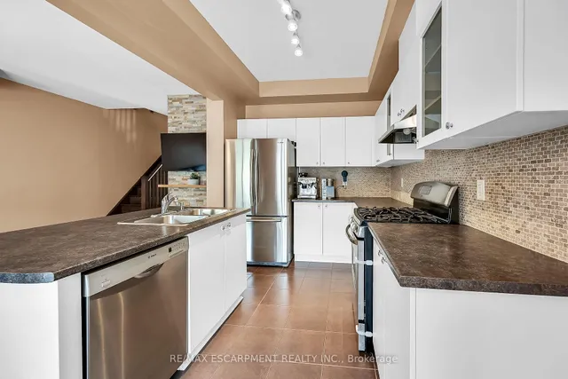 Additional property image - 21 Bankfield Cres