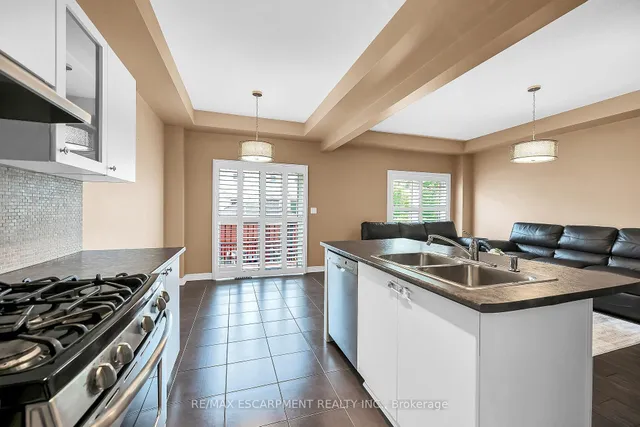 Additional property image - 21 Bankfield Cres