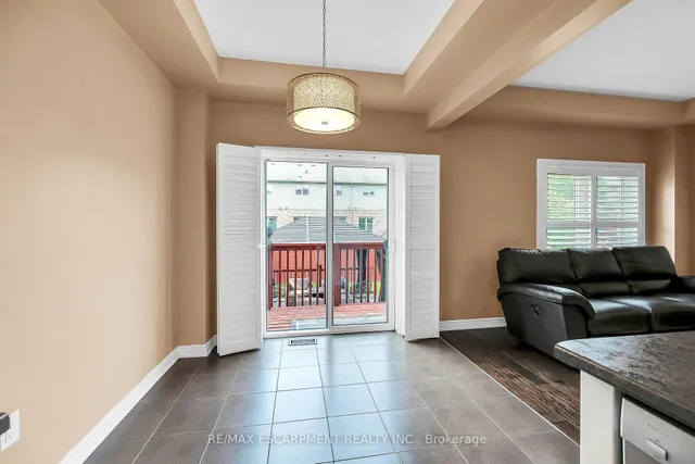 Additional property image - 21 Bankfield Cres