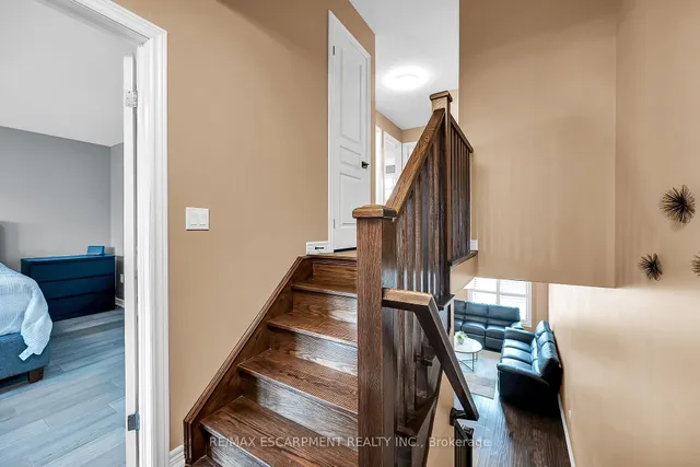 Additional property image - 21 Bankfield Cres
