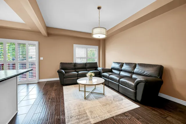 Additional property image - 21 Bankfield Cres