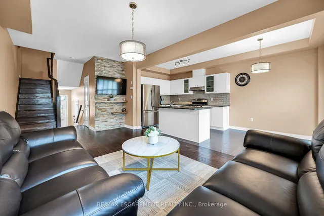 Additional property image - 21 Bankfield Cres