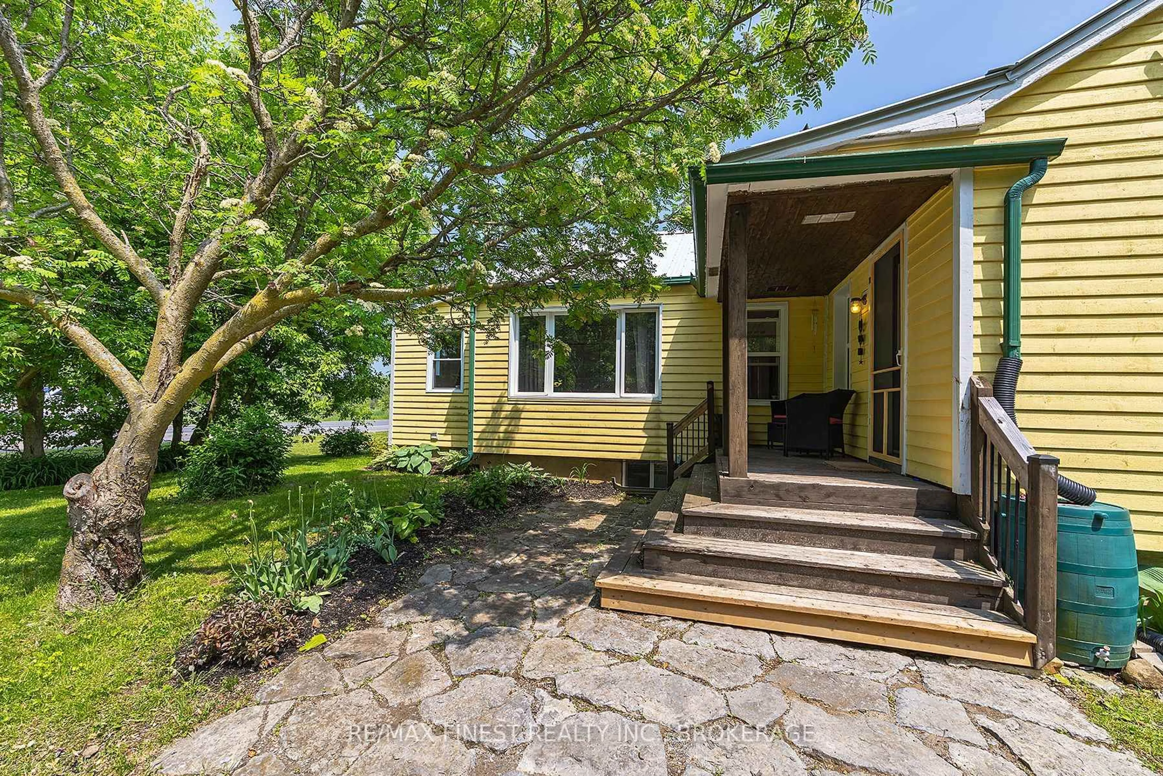 Patio, street for 5790 County 2 Rd, Bissett Creek Ontario K0H 2H0