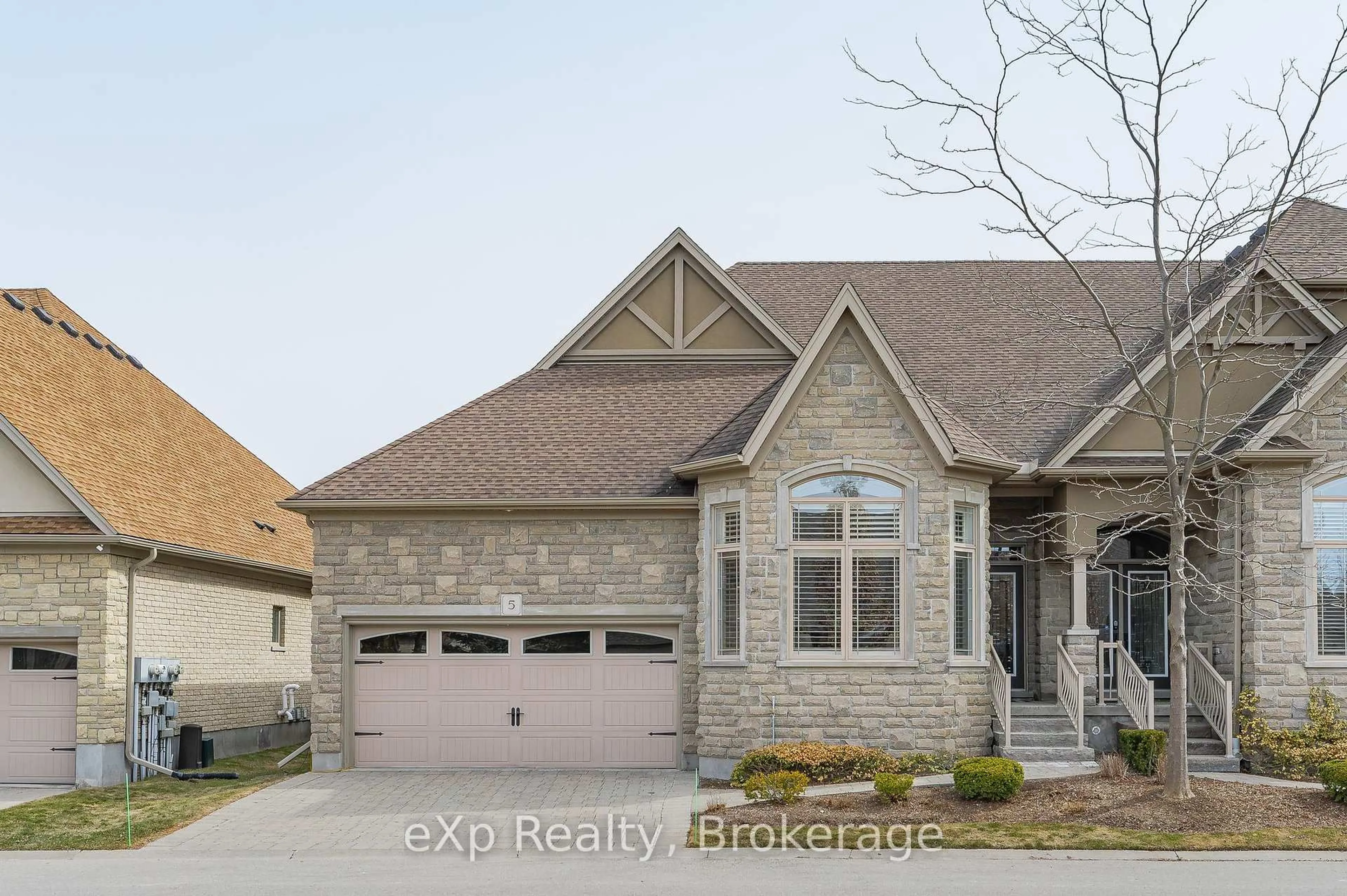Home with brick exterior material, street for 19 Simmonds Dr #5, Guelph Ontario N1E 0H4