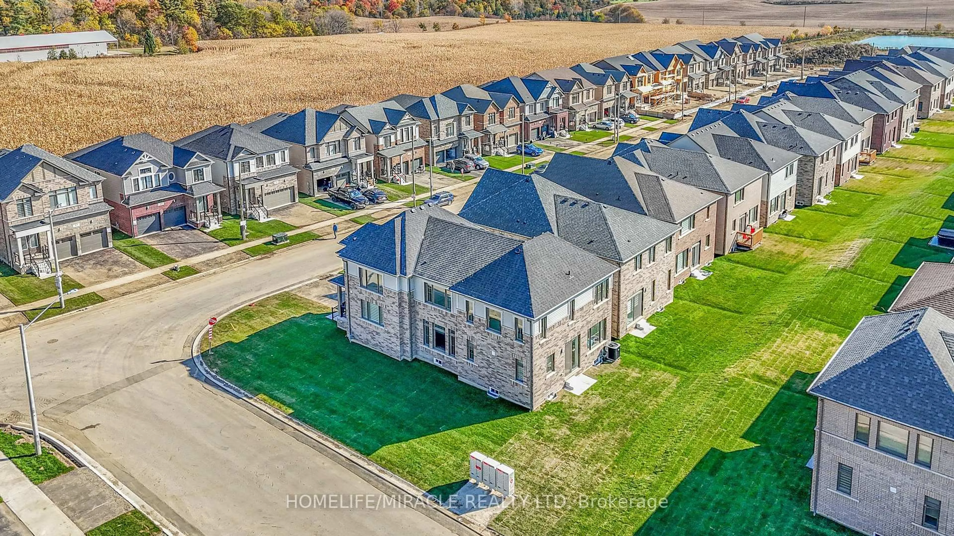 A pic from outside/outdoor area/front of a property/back of a property/a pic from drone, street for 58 Mary Watson St, North Dumfries Ontario N0B 1E0