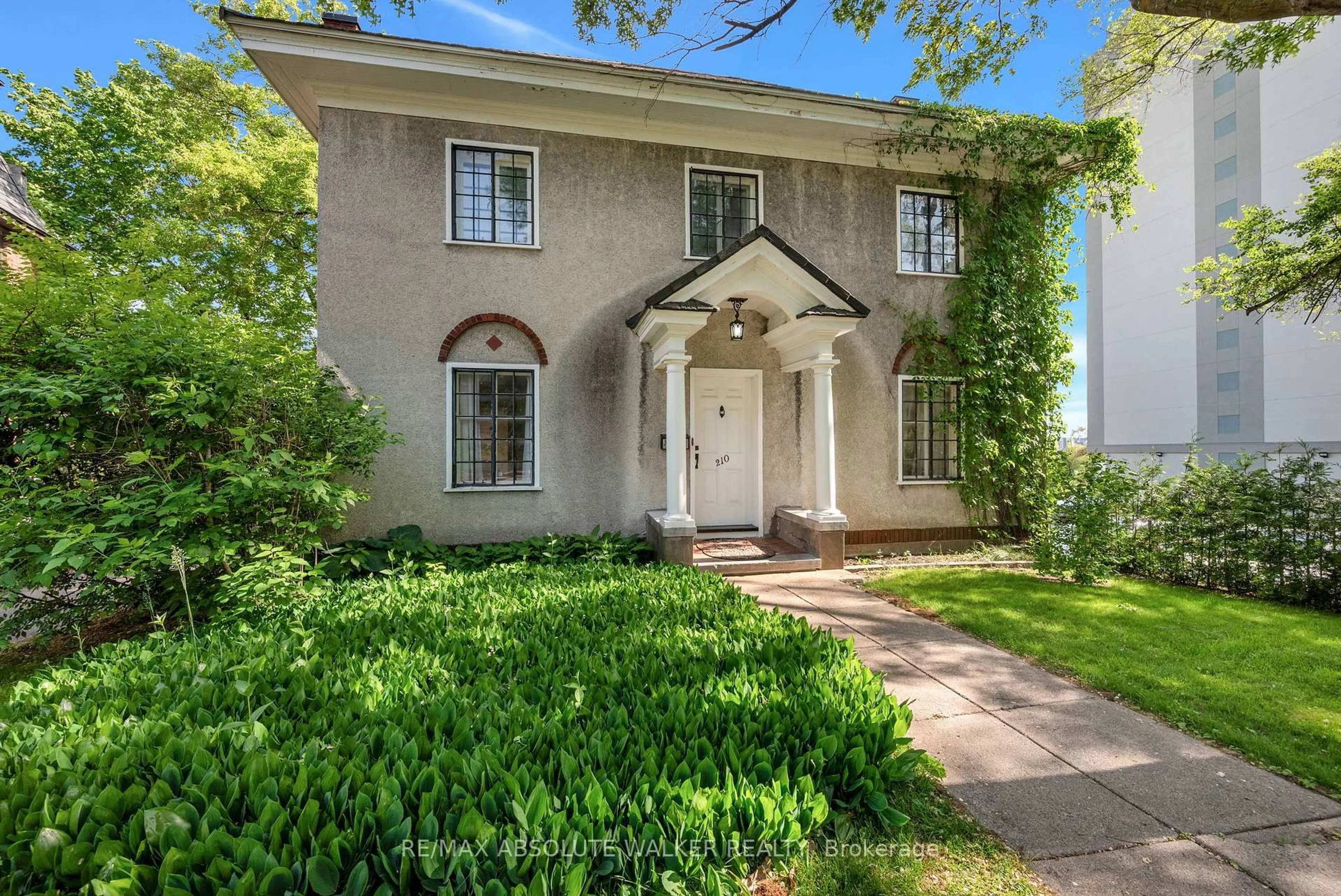 Home with brick exterior material, street for 210 Rideau Terr, Ottawa Ontario K1M 0Z2