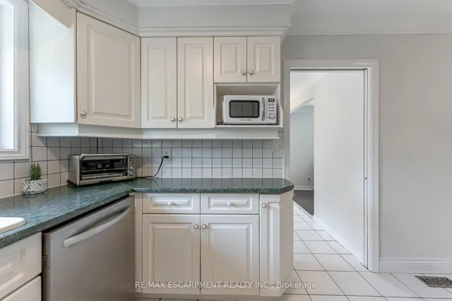 Additional property image - 63 West 25th St
