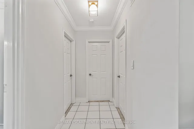 Additional property image - 63 West 25th St