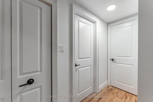 Additional property image - 63 West 25th St
