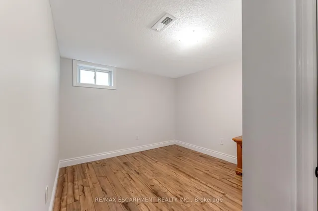 Additional property image - 63 West 25th St