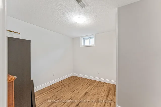 Additional property image - 63 West 25th St