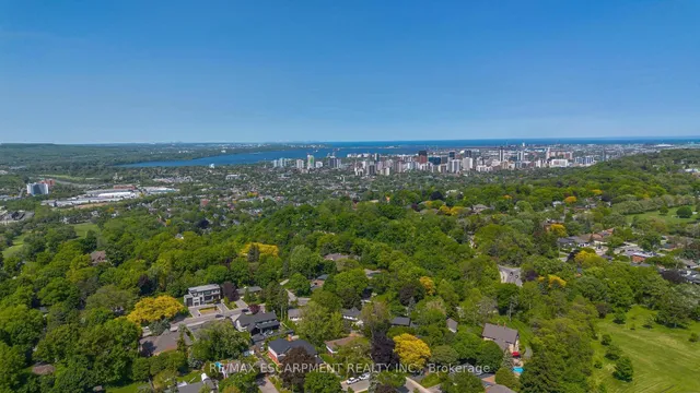 Additional property image - 63 West 25th St