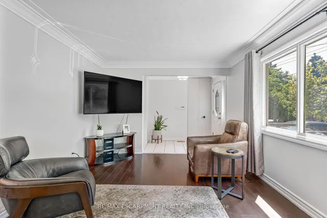 Additional property image - 63 West 25th St