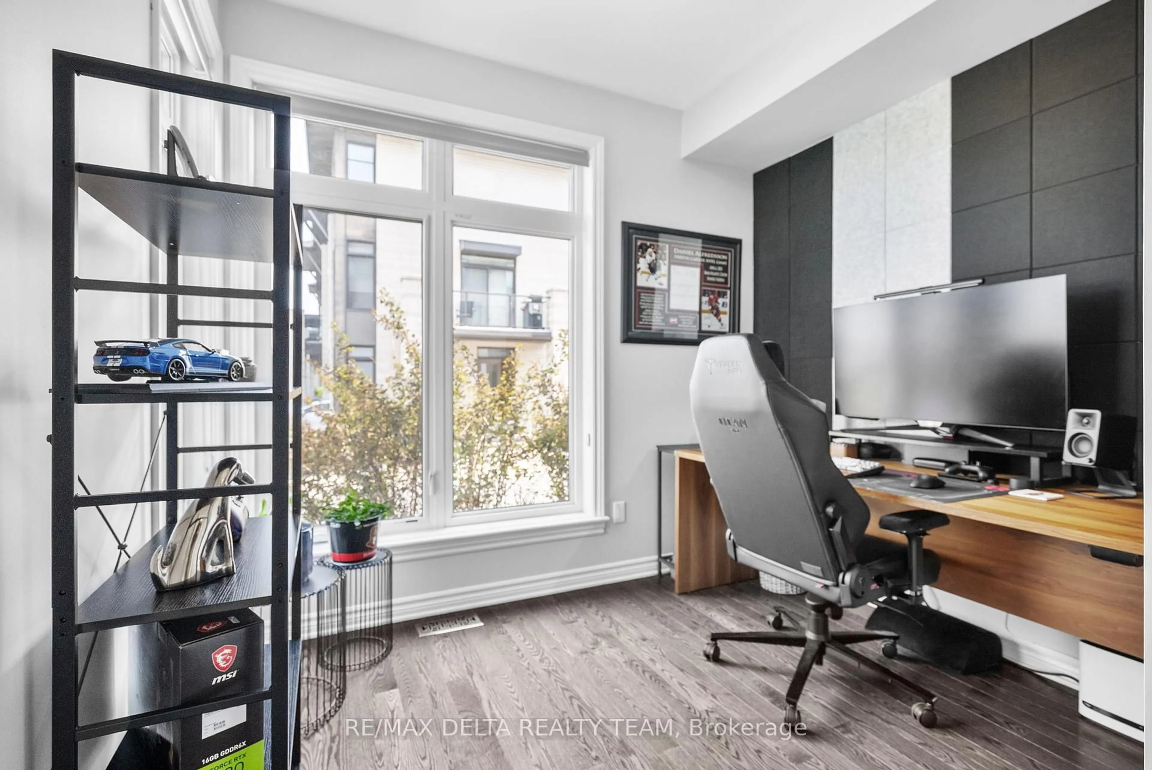 A pic of a room for 529 CHAPERAL Private, Ottawa Ontario K4A 0Y2