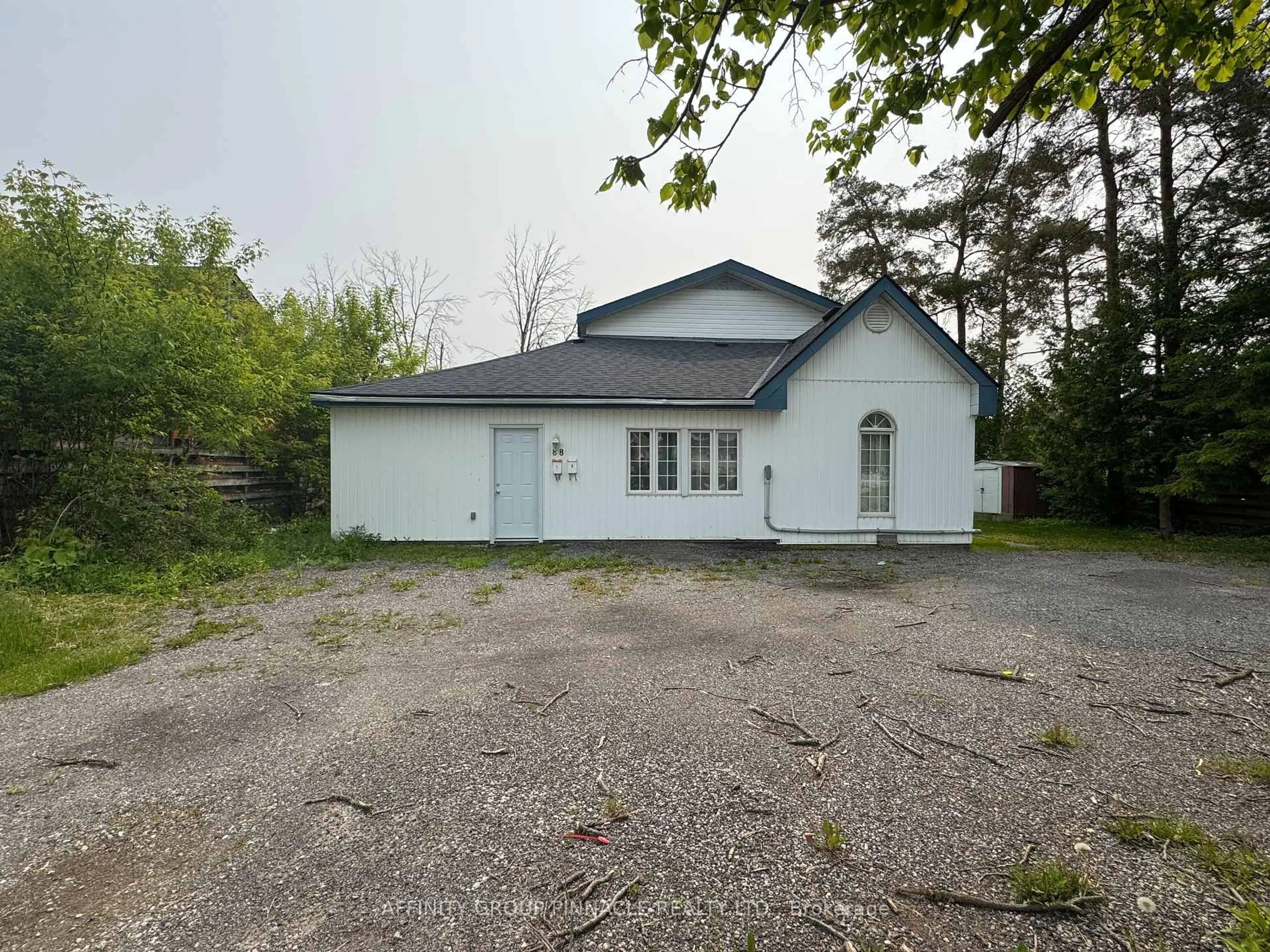 A pic from outside/outdoor area/front of a property/back of a property/a pic from drone, building for 88 Albert St, Kawartha Lakes Ontario K9V 3H6