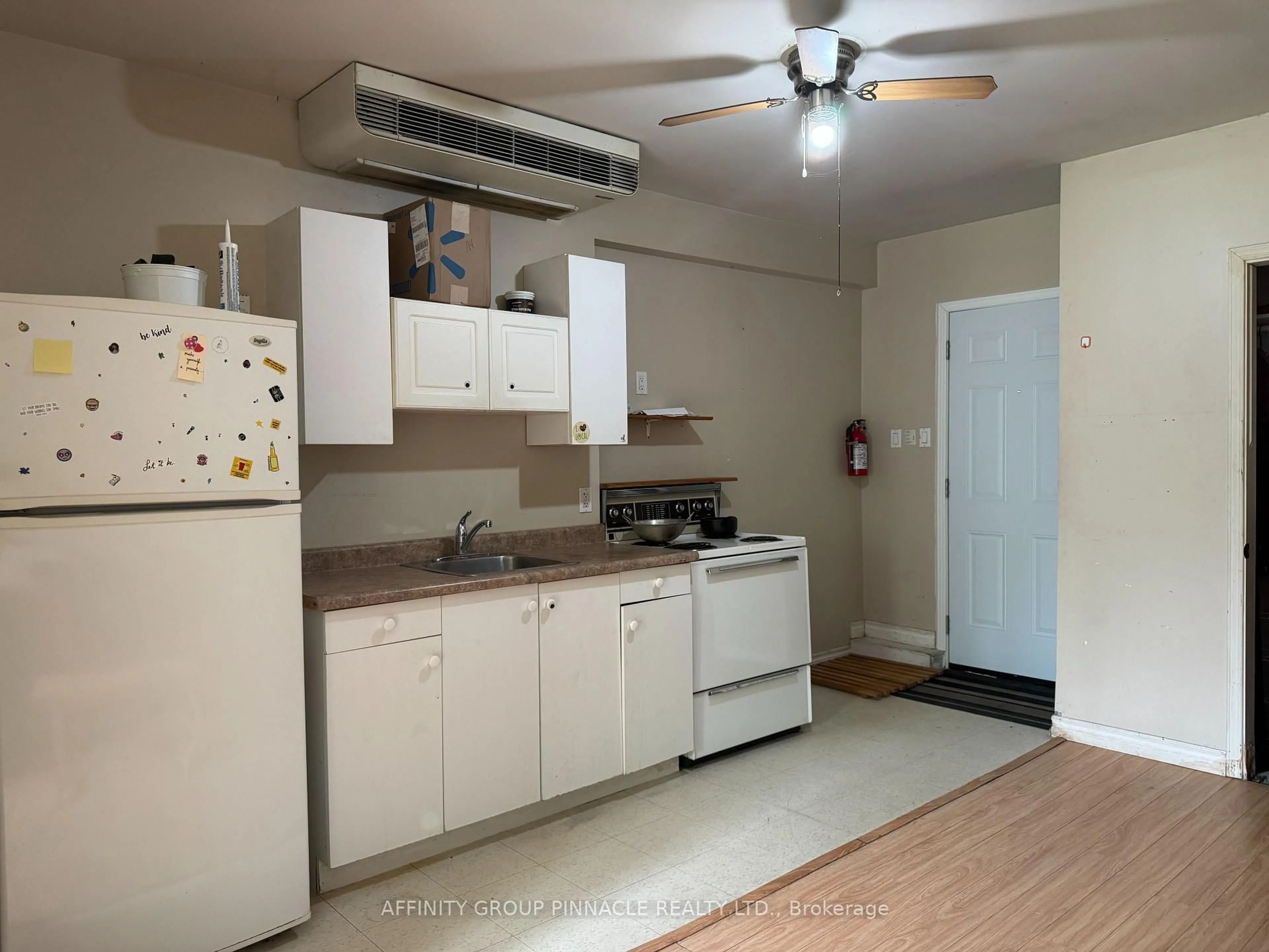 Standard kitchen, unknown for 88 Albert St, Kawartha Lakes Ontario K9V 3H6