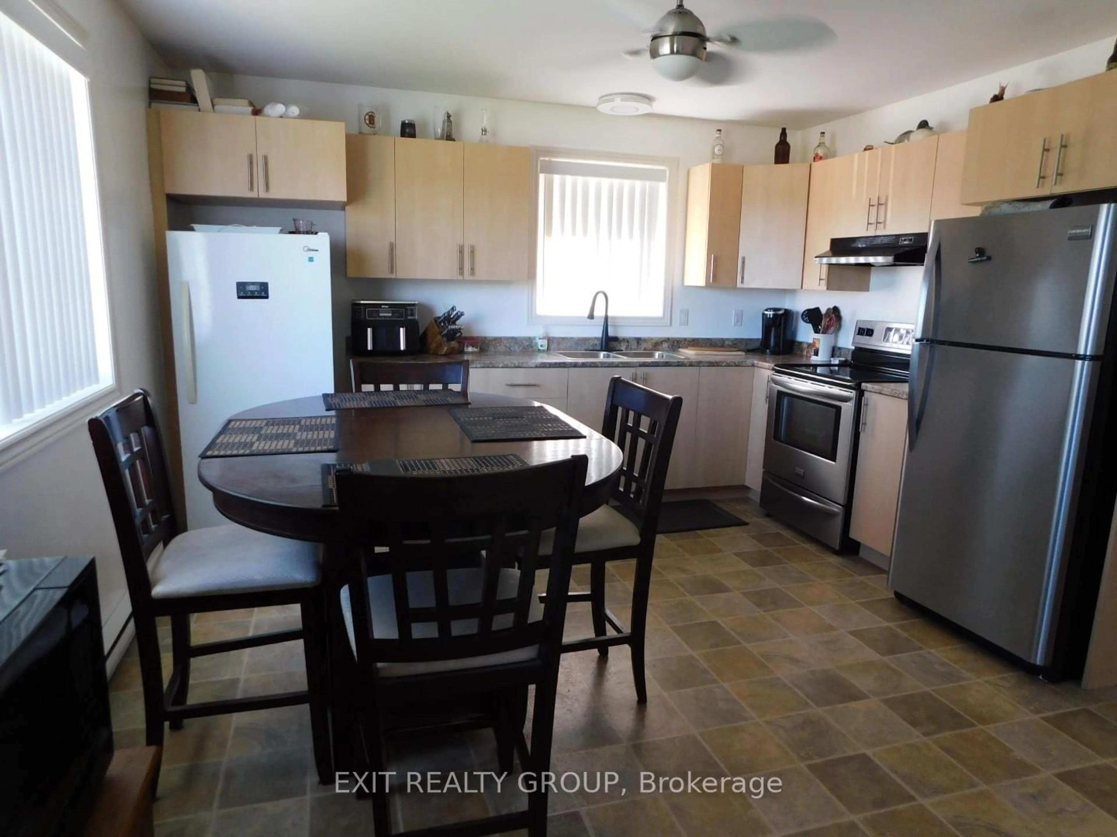 Standard kitchen, ceramic/tile floor for 141 Stoco Rd, Tweed Ontario K0K 3J0