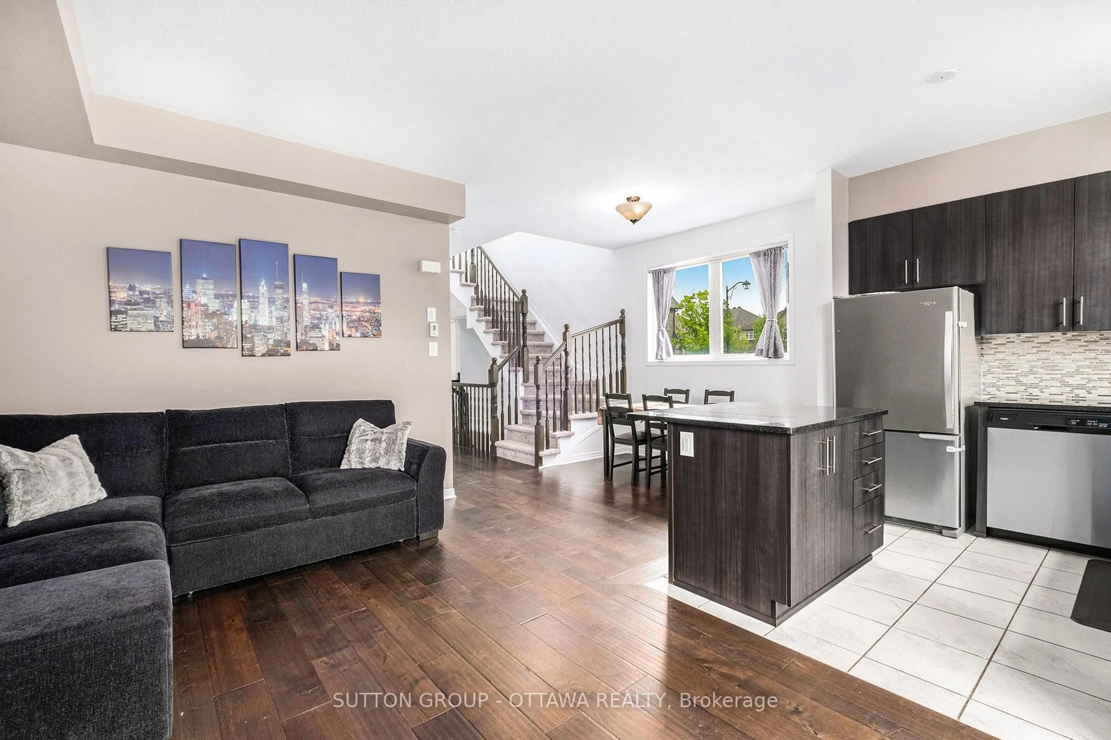 Open concept kitchen, unknown for 100 Camden Private, Ottawa Ontario K2J 6H9