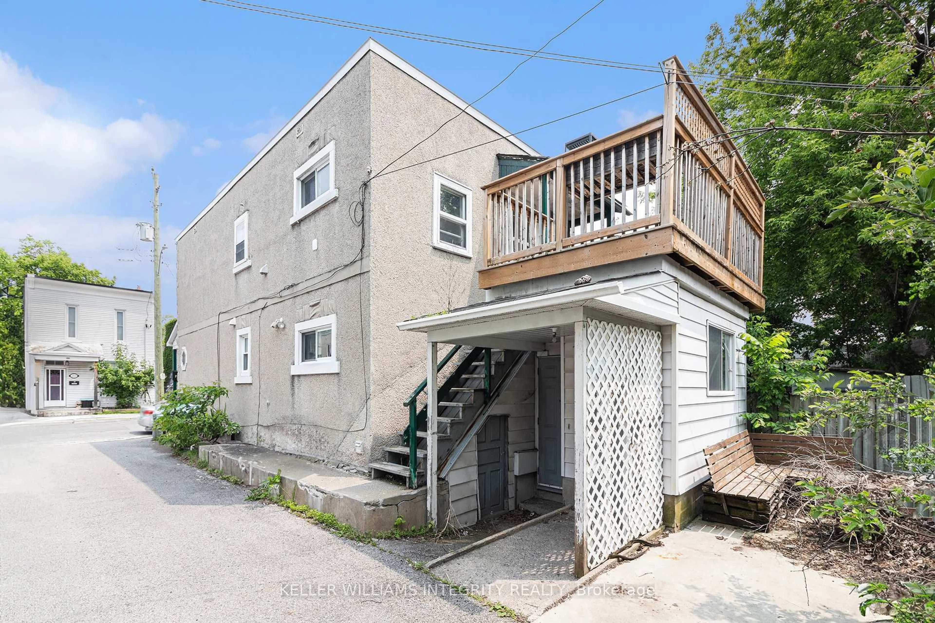 Unknown for 254 Emond St, Ottawa Ontario K1L 7R8