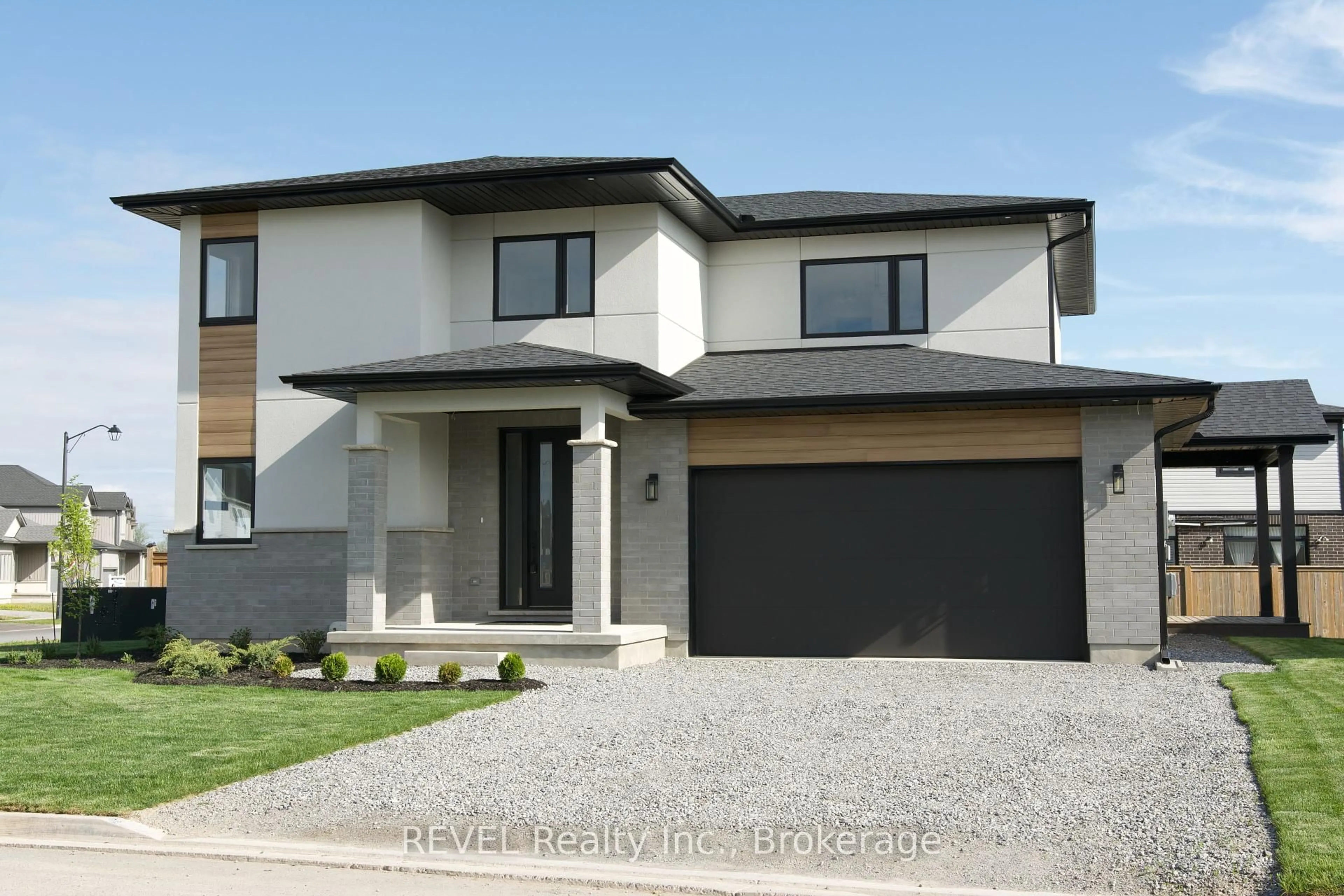 Home with brick exterior material, street for 1 Elvira Way, Thorold Ontario L2V 0M7