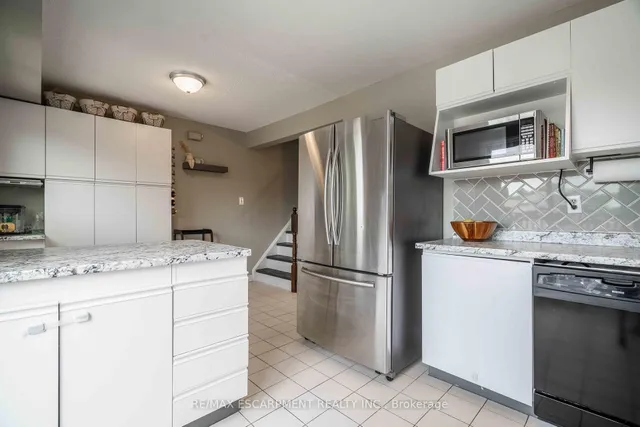 Additional property image - 1155 Paramount Dr Unit 13