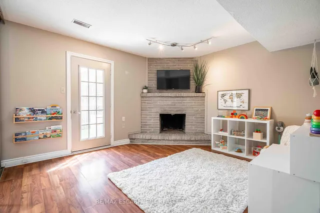 Additional property image - 1155 Paramount Dr Unit 13