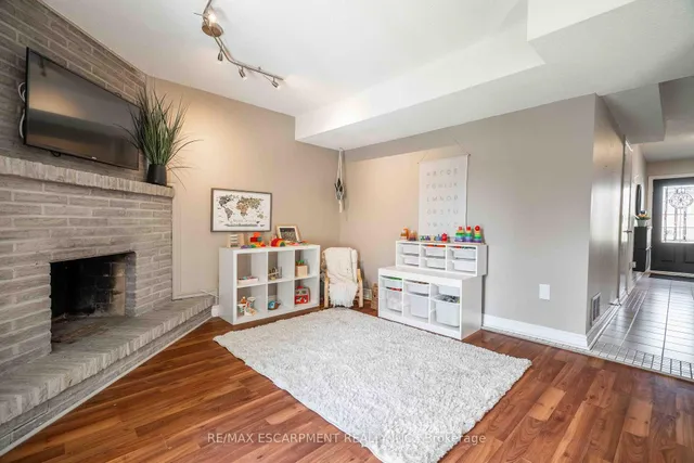 Additional property image - 1155 Paramount Dr Unit 13