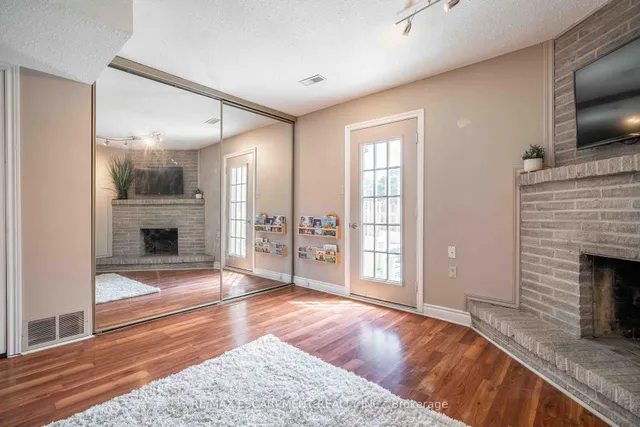 Additional property image - 1155 Paramount Dr Unit 13