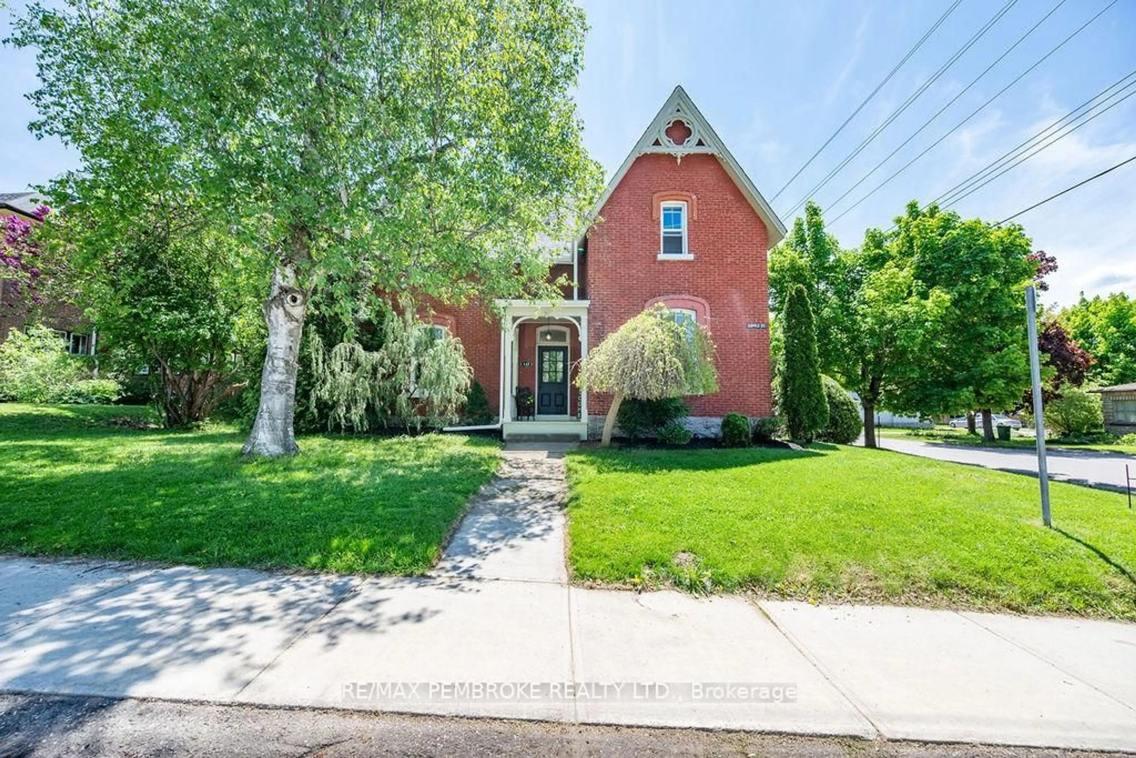 Home with brick exterior material, street for 242 Supple St, Pembroke Ontario K8A 3G9