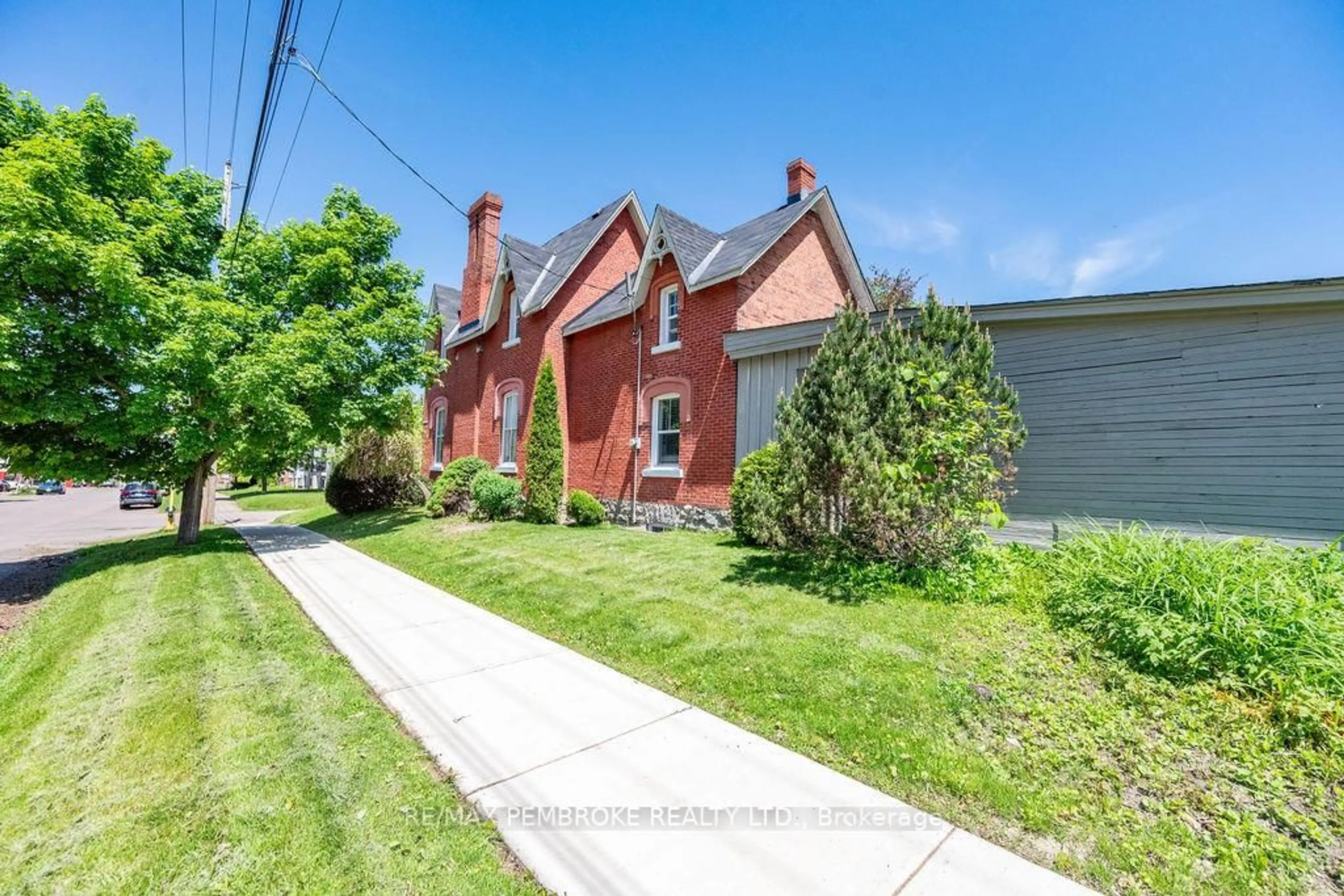 Home with brick exterior material, street for 242 Supple St, Pembroke Ontario K8A 3G9