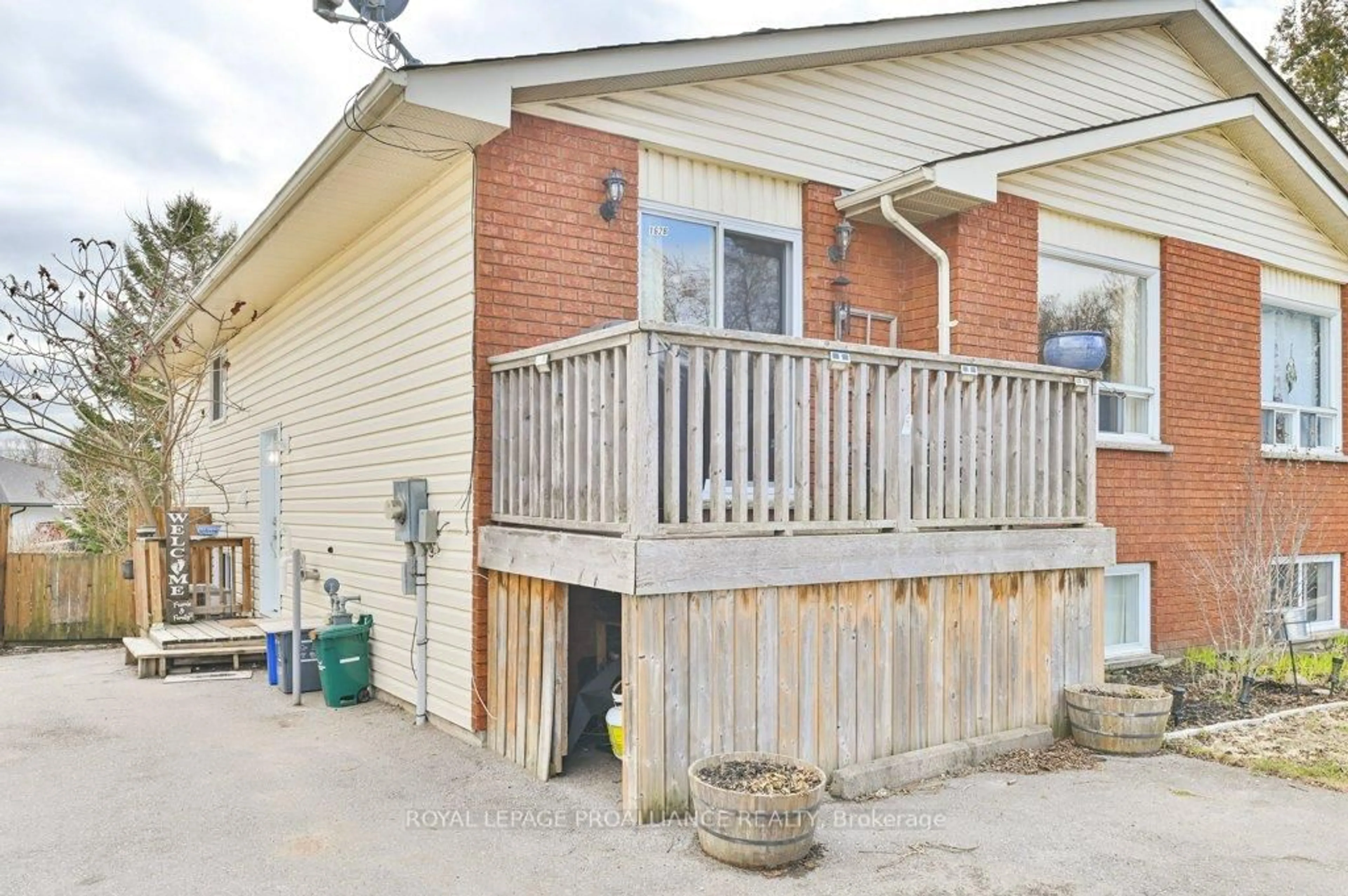 Patio, street for 162 Prince Edward St #B, Brighton Ontario K0K 1H0