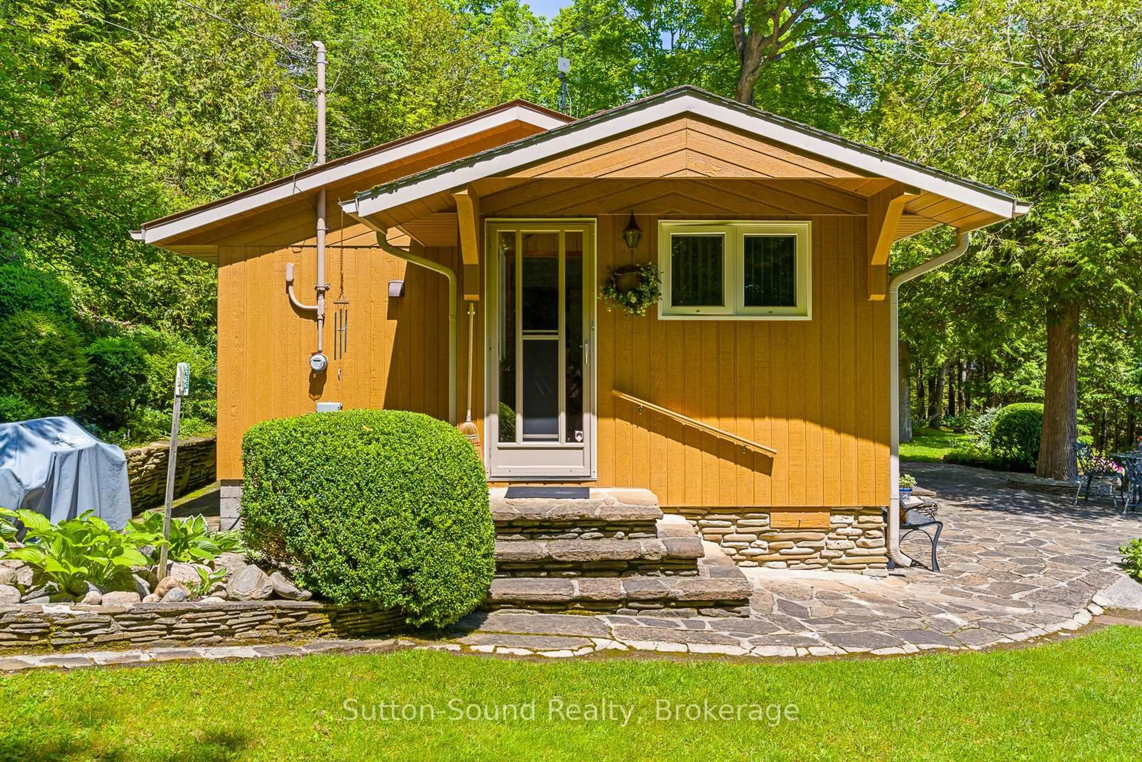 Unknown for 504815 Grey Road 1 Rd, Georgian Bluffs Ontario N0H 1S0