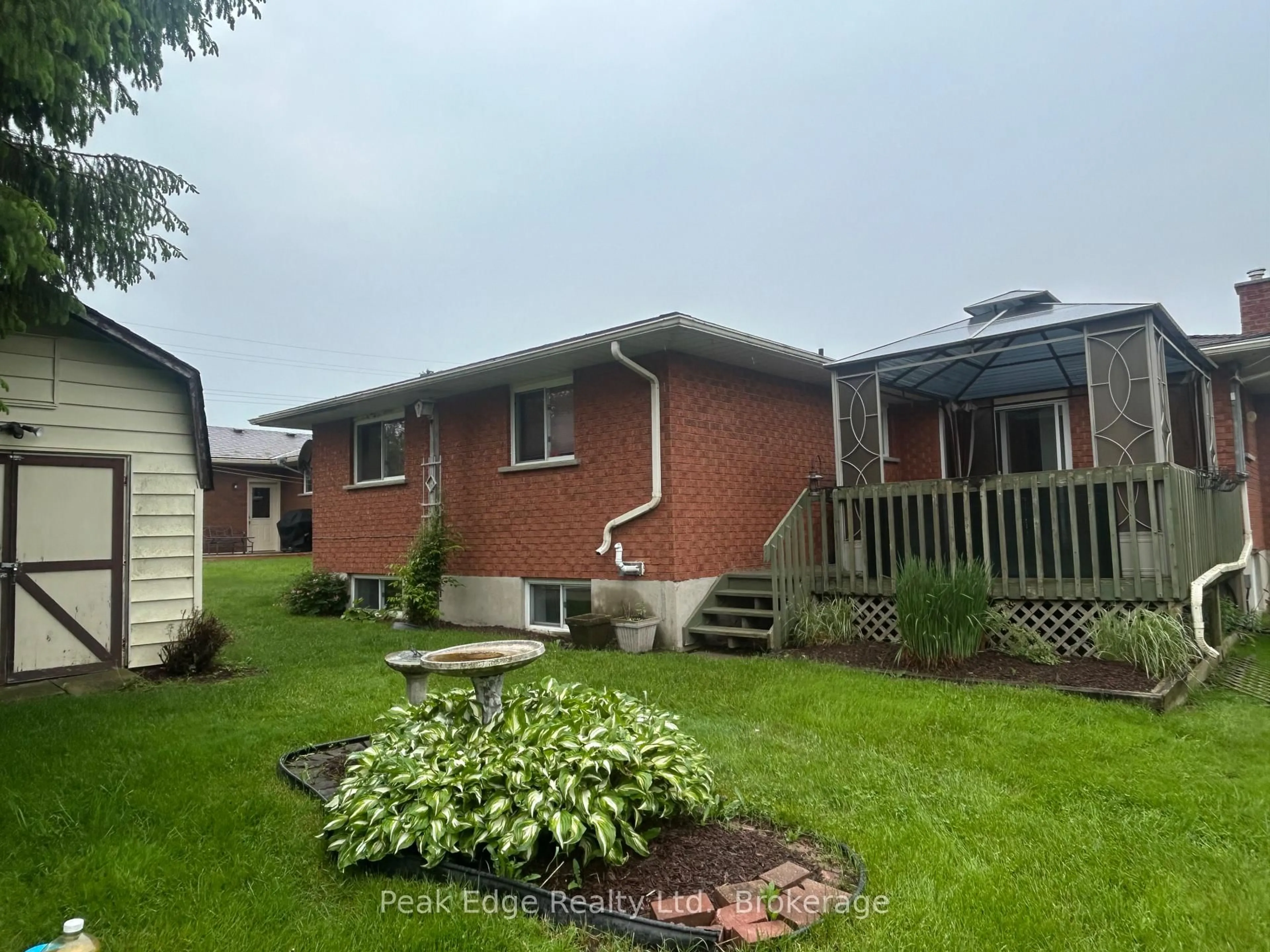 Home with brick exterior material, unknown for 400 Durham St, Wellington North Ontario N0G 2L2