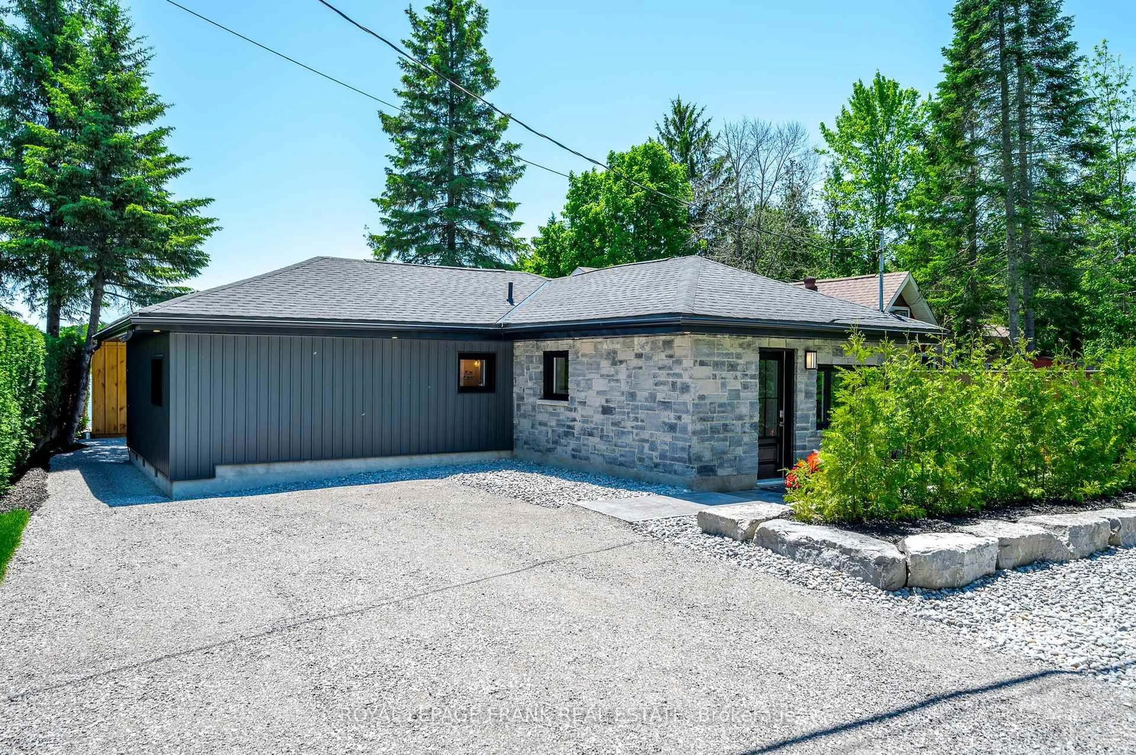 Unknown for 178 Front St, Kawartha Lakes Ontario K0M 1A0