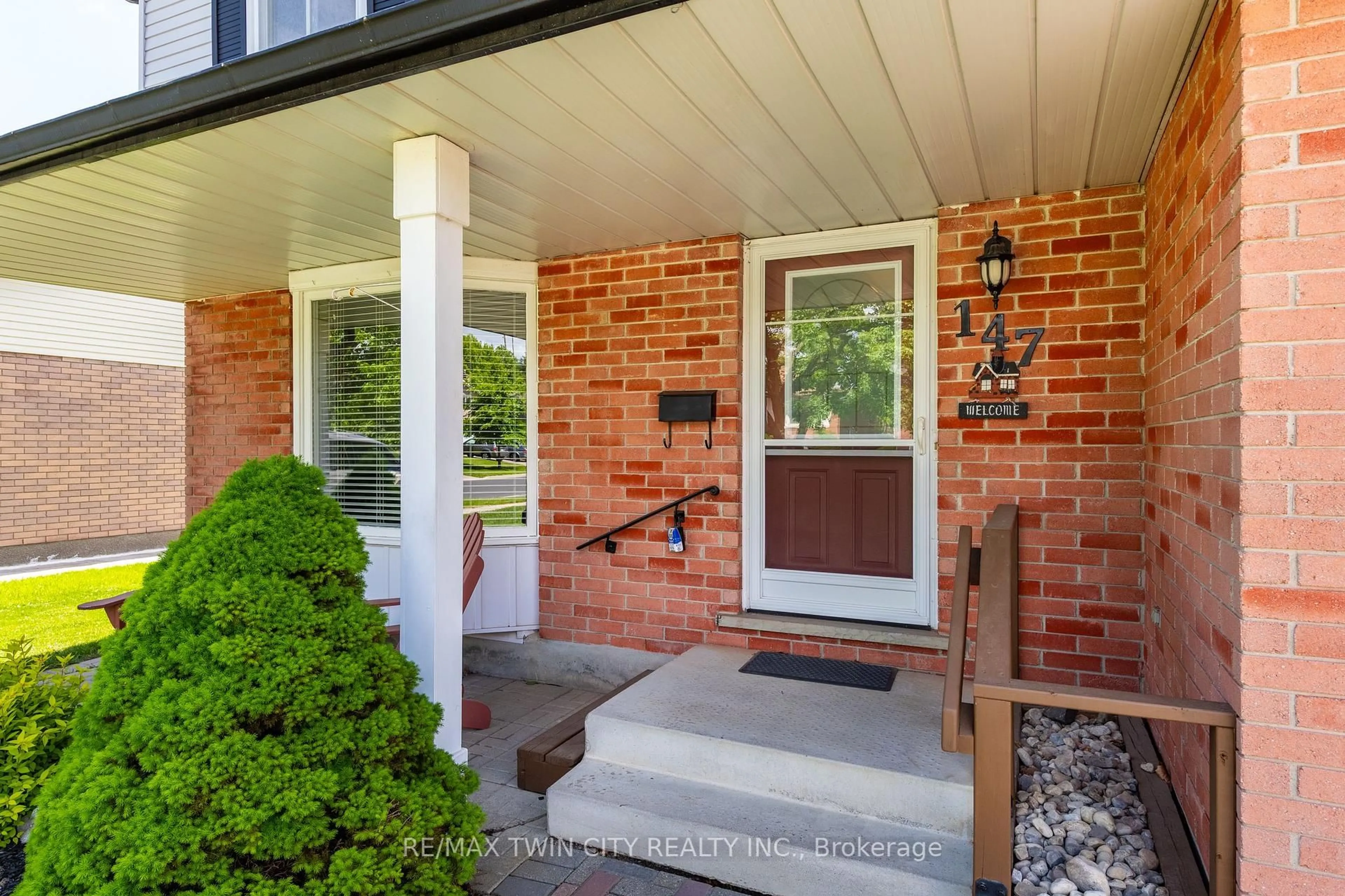 Unknown for 147 Gray St, Kitchener Ontario N2A 3R1