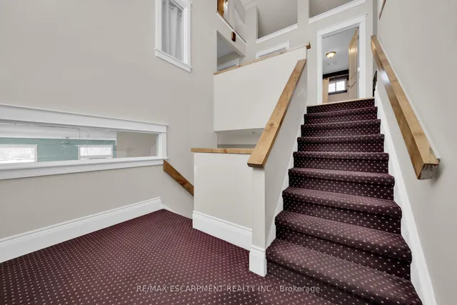Additional property image - 550 Beach Blvd