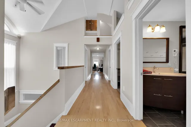Additional property image - 550 Beach Blvd