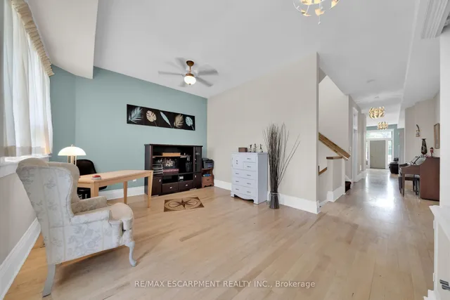 Additional property image - 550 Beach Blvd