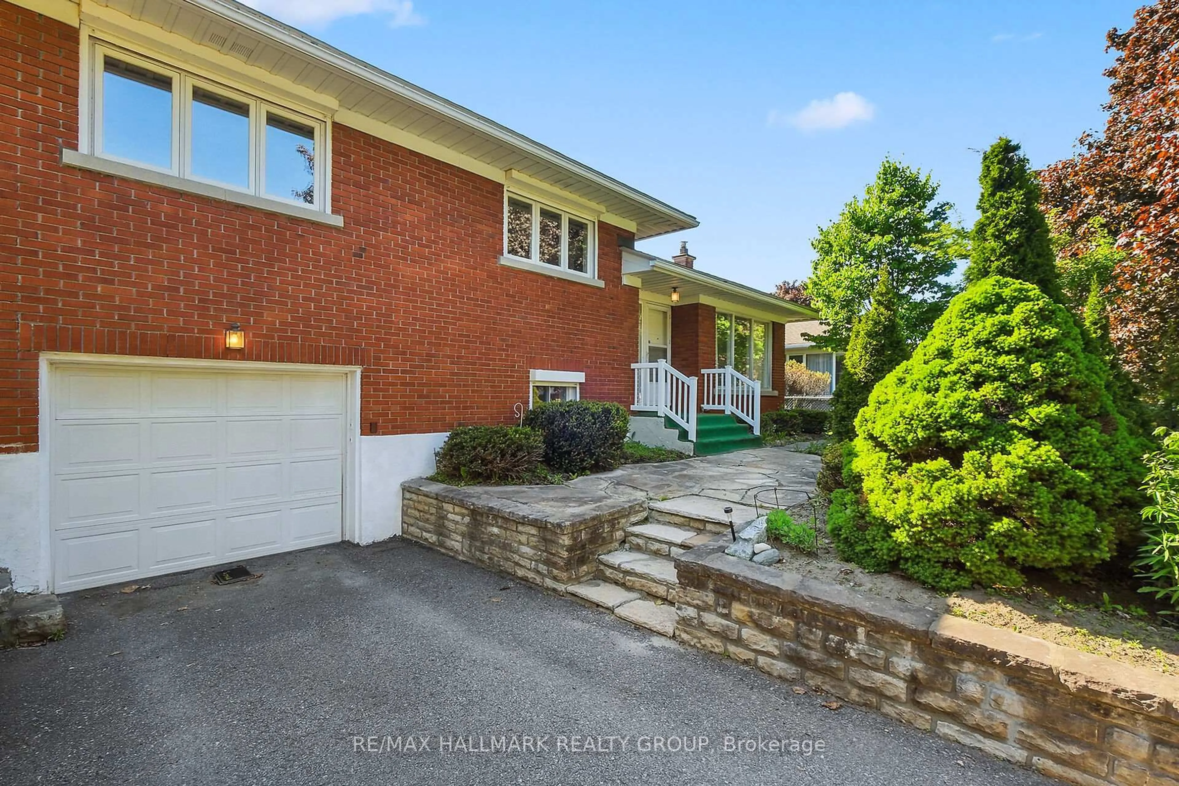 Home with brick exterior material, street for 2042 Dorval Ave, Ottawa Ontario K1G 2N8