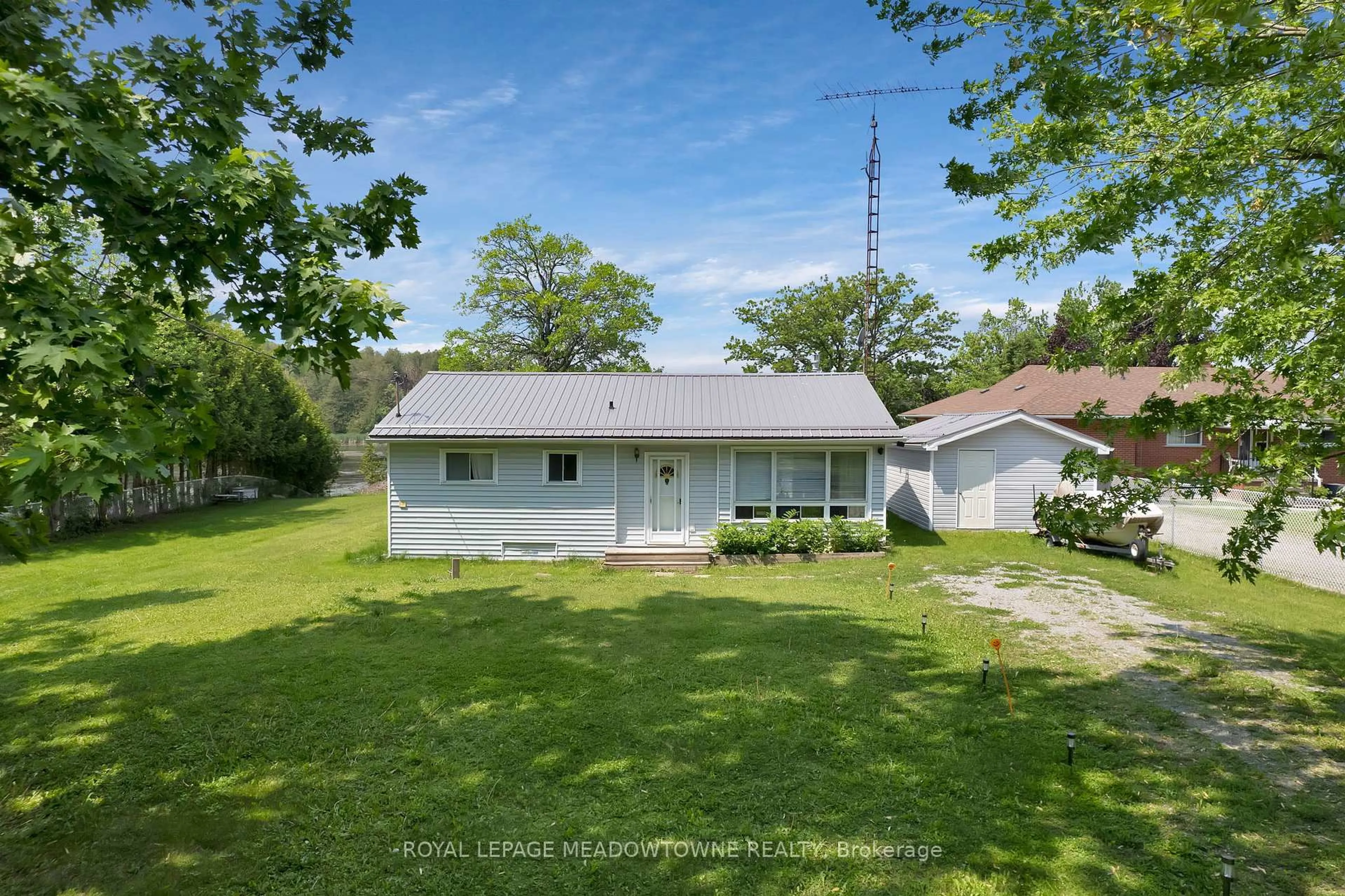 A pic from outside/outdoor area/front of a property/back of a property/a pic from drone, unknown for 46 Hawke Dr, Kawartha Lakes Ontario K0L 2W0