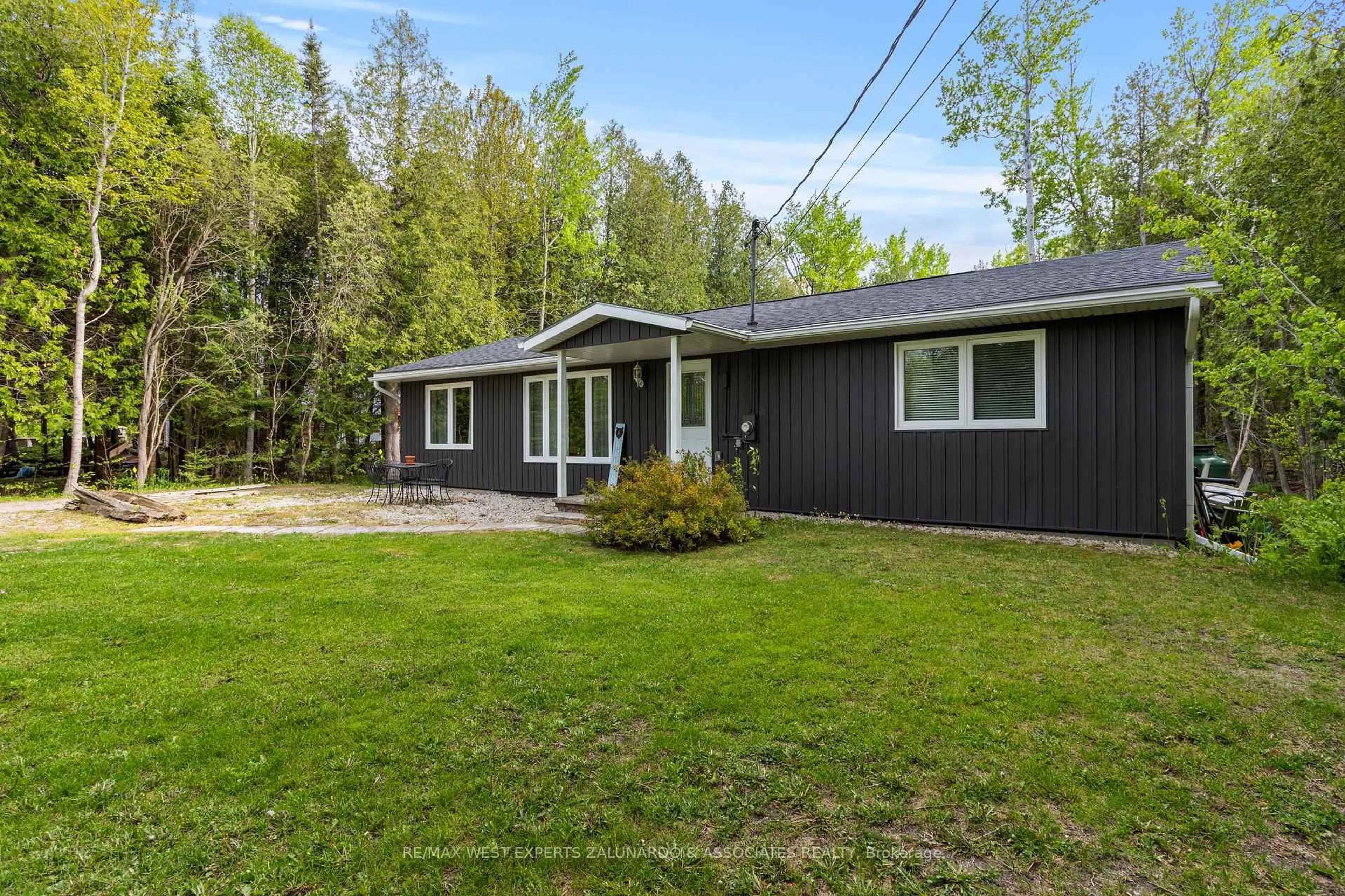 Unknown for 7221 Highway 6 Rd, Northern Bruce Peninsula Ontario N0H 2T0