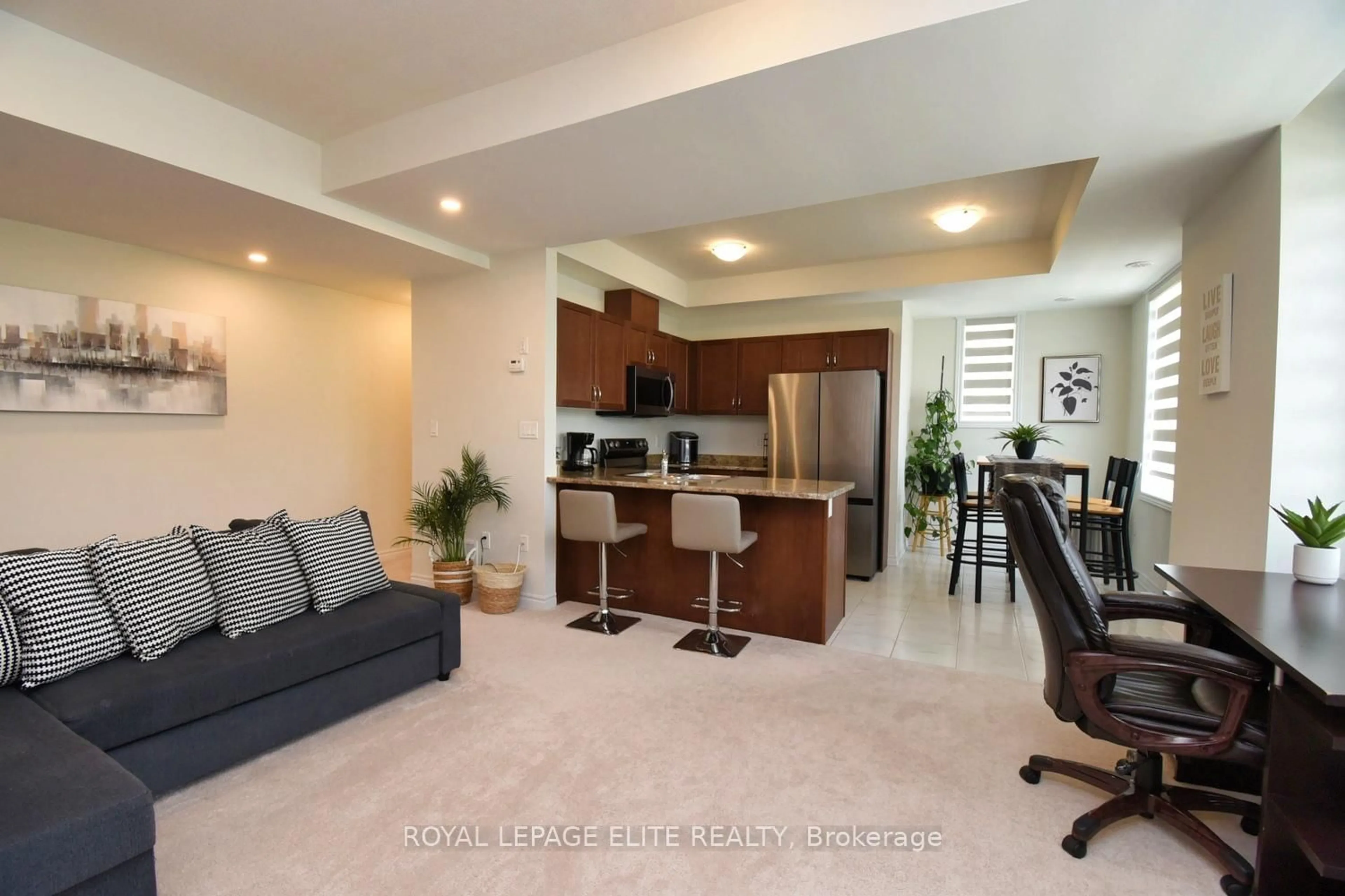 Living room with furniture, unknown for 383 Dundas St #69, Hamilton Ontario L8B 1X6