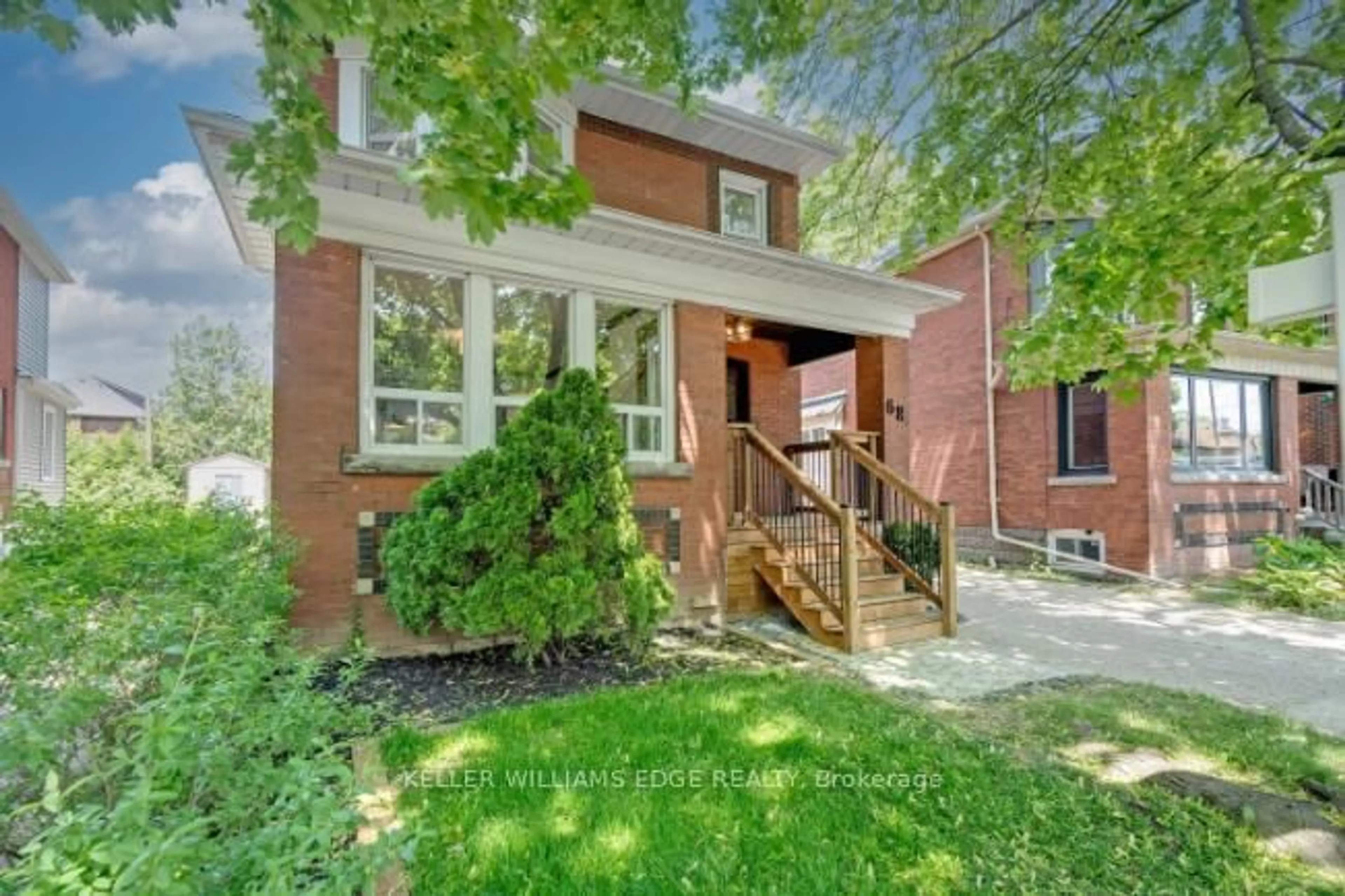 Home with brick exterior material, street for 68 North Oval, Hamilton Ontario L8S 3Y8