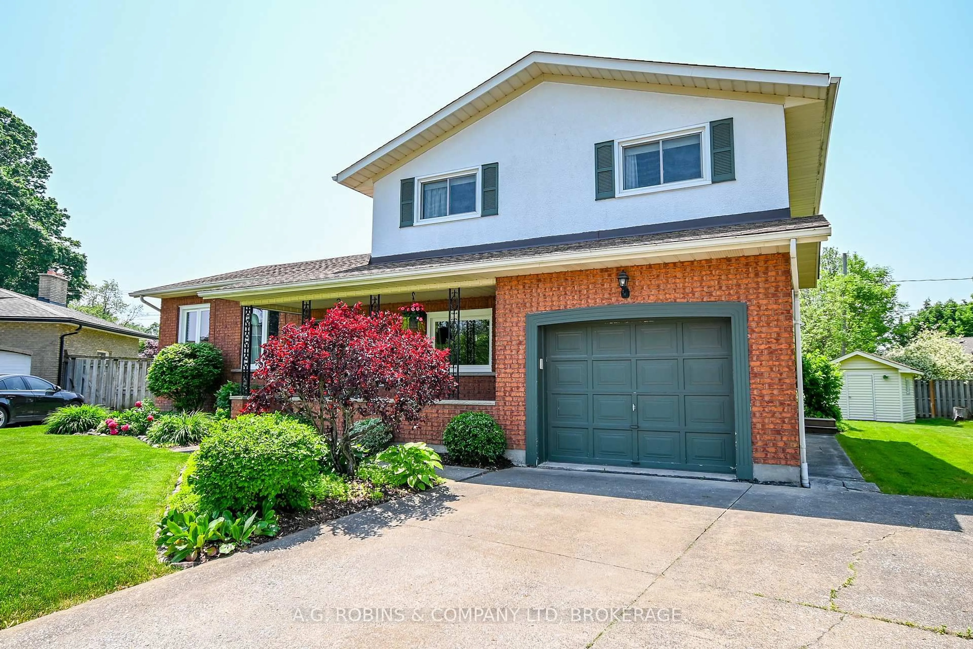Home with brick exterior material, street for 87 Loyalist Dr, Welland Ontario L3C 2X9