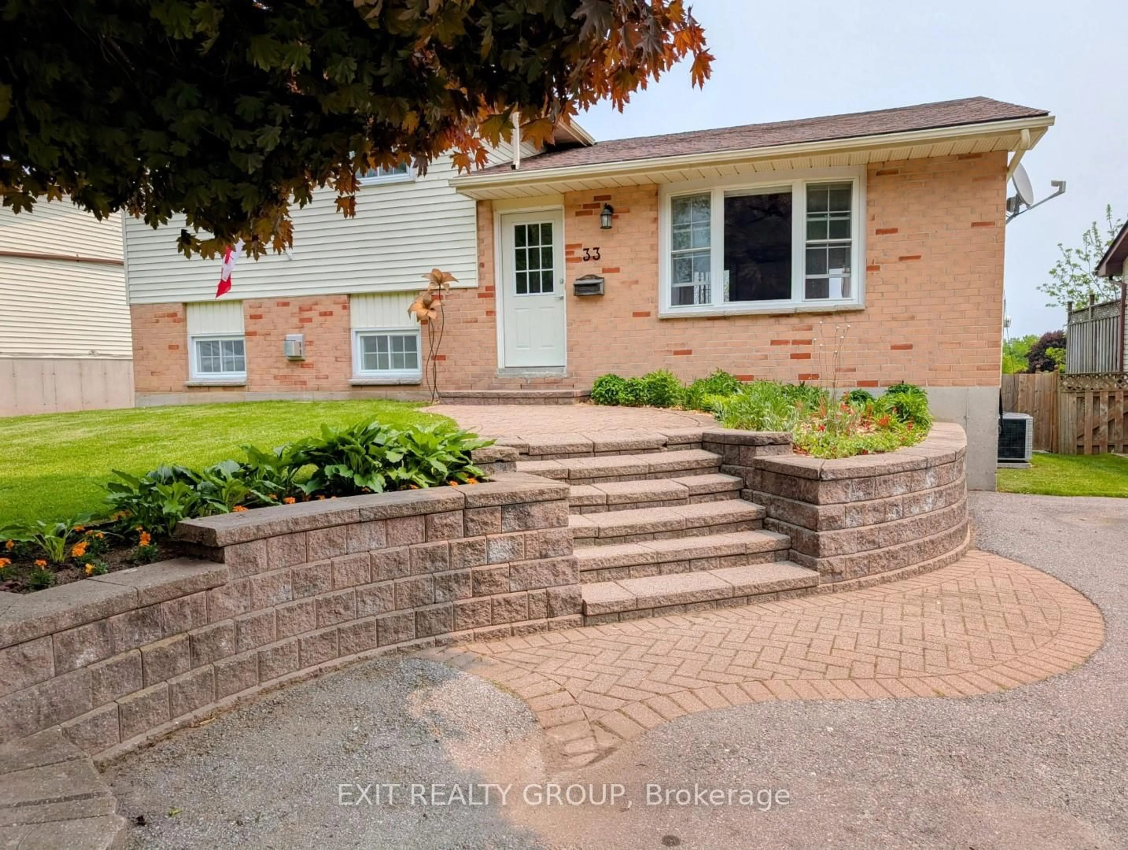 Home with brick exterior material, street for 33 Bleeker Ave, Quinte West Ontario K8V 5Y2