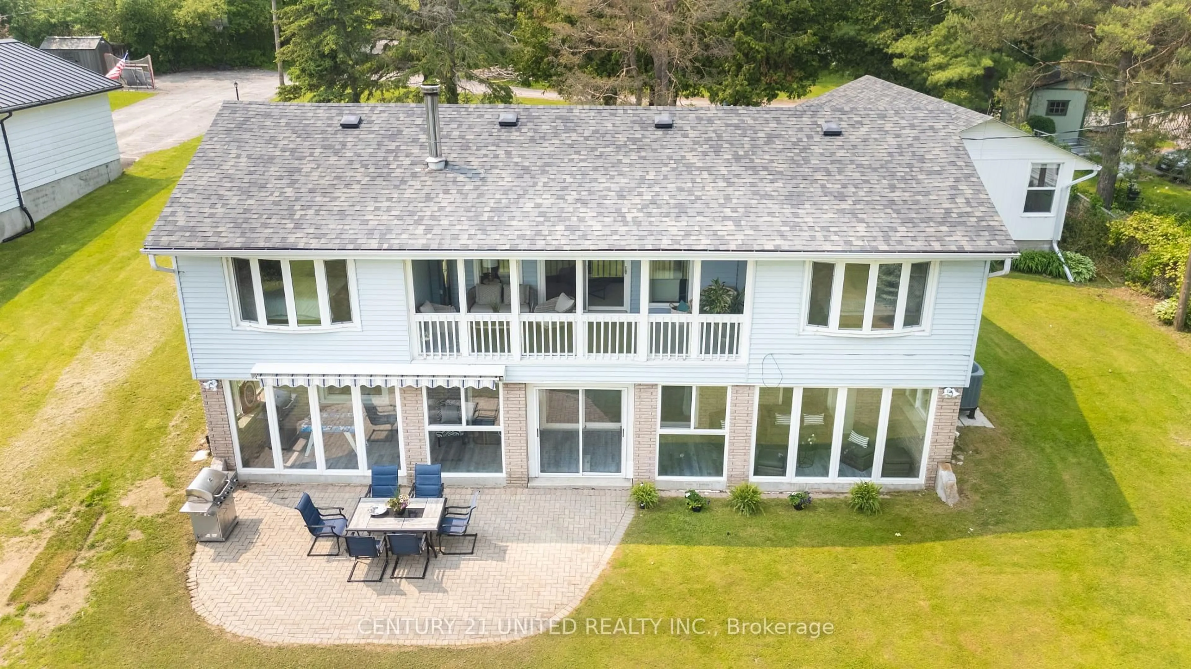 A pic from outside/outdoor area/front of a property/back of a property/a pic from drone, unknown for 1293 Scollard Line, Selwyn Ontario K0L 1T0
