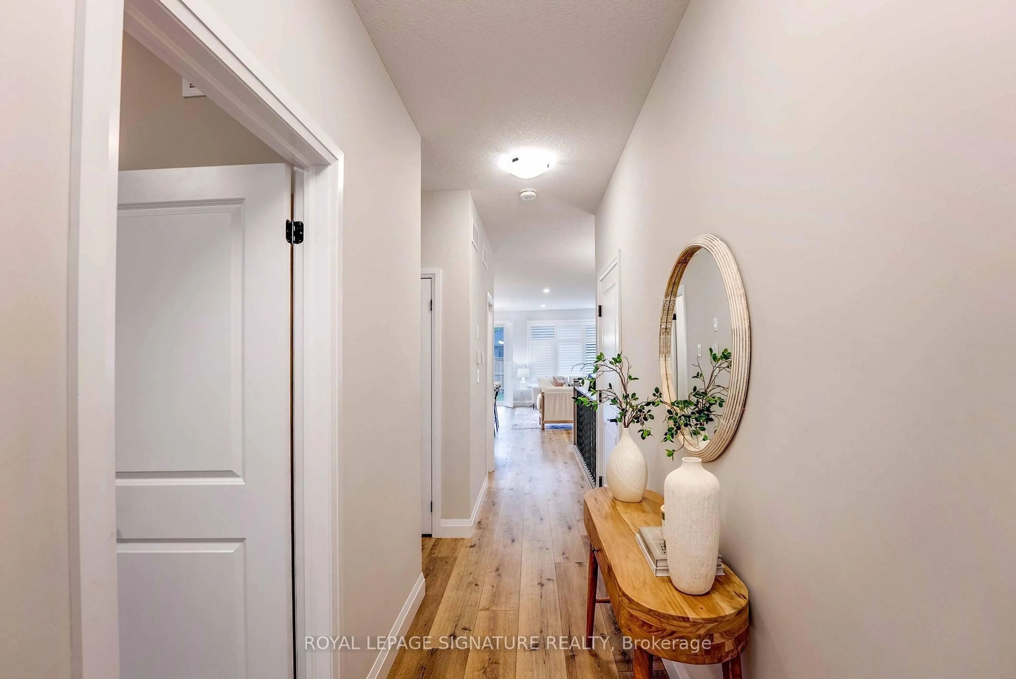Indoor entryway for 46 Wenger Rd, Woolwich Ontario N0B 1M0