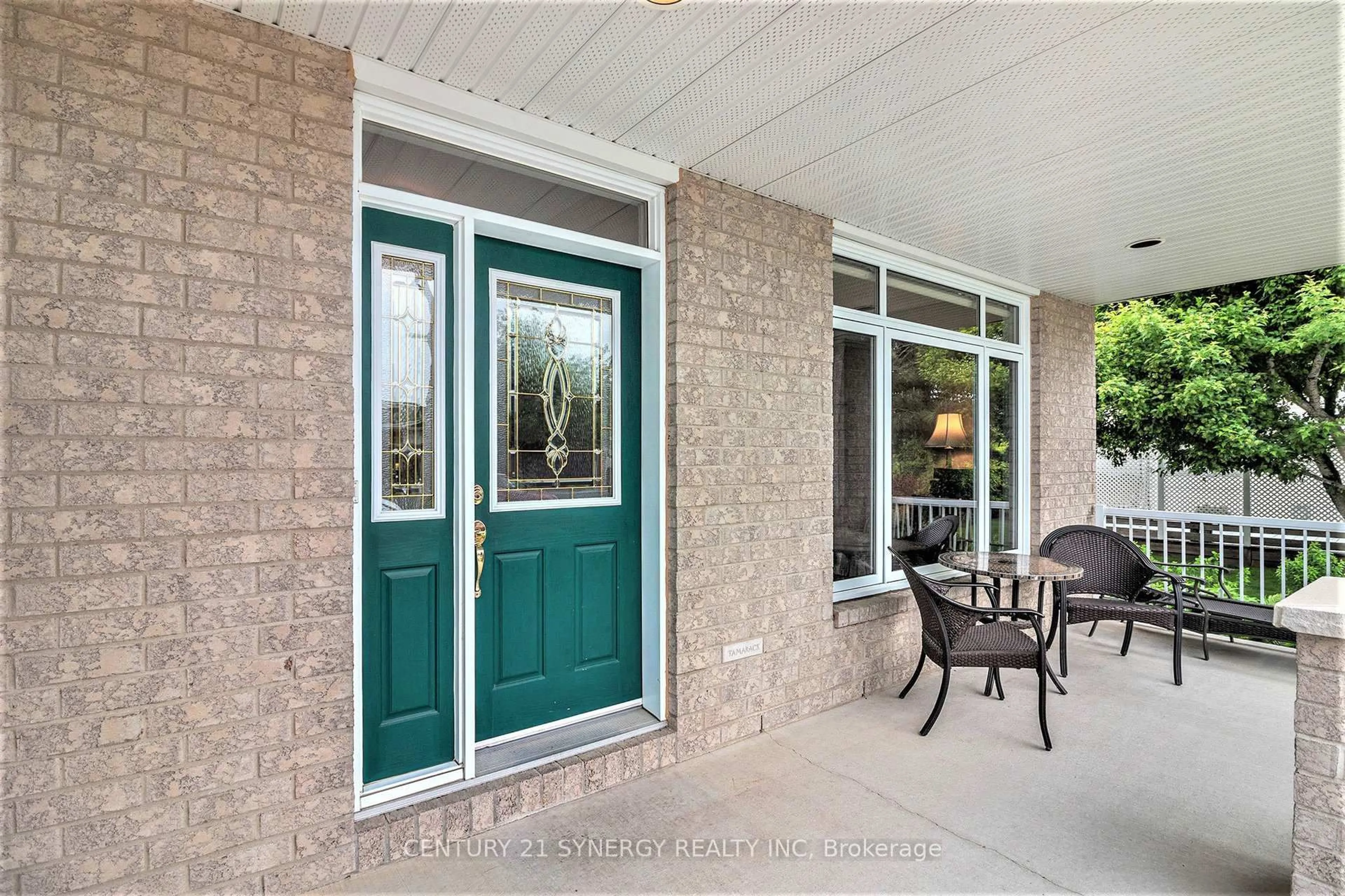 Indoor entryway for 852 Swallowtail Cres, Ottawa Ontario K4A 4M5