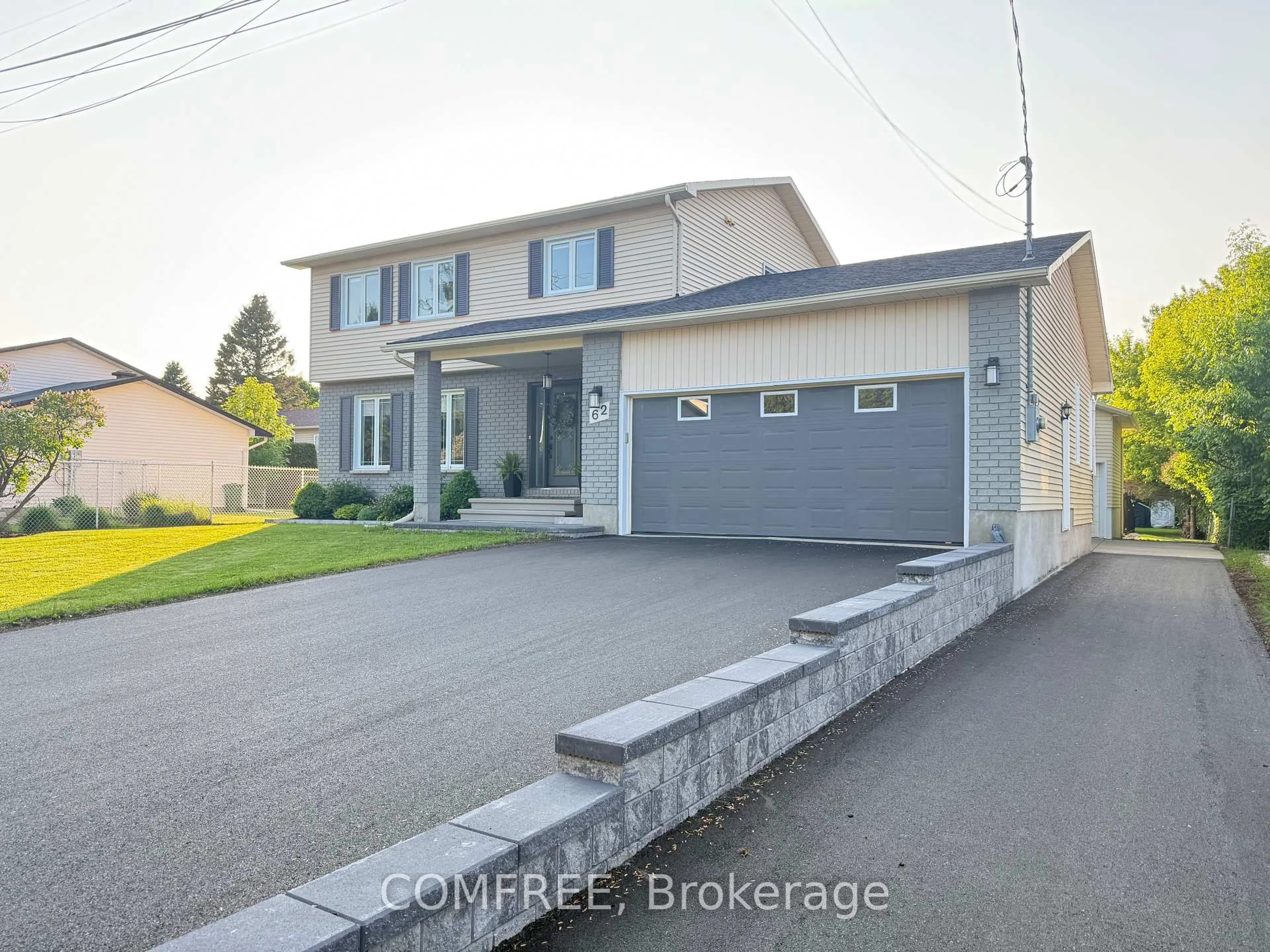 Unknown for 62 Menard St, Russell Ontario K0A 1W1