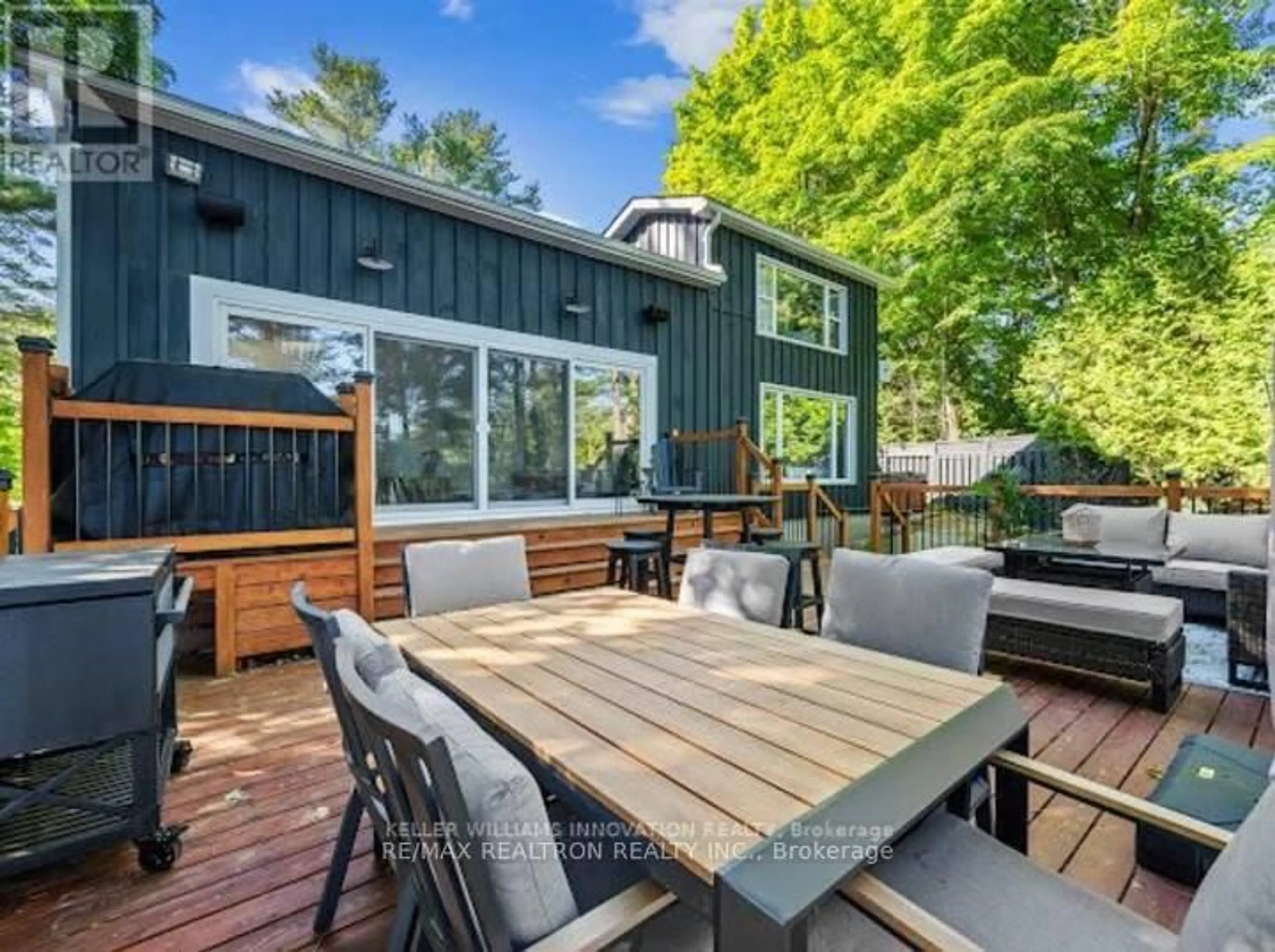 Patio, unknown for 2872 Muskoka Road 118, Muskoka Lakes Ontario P0B 1J0